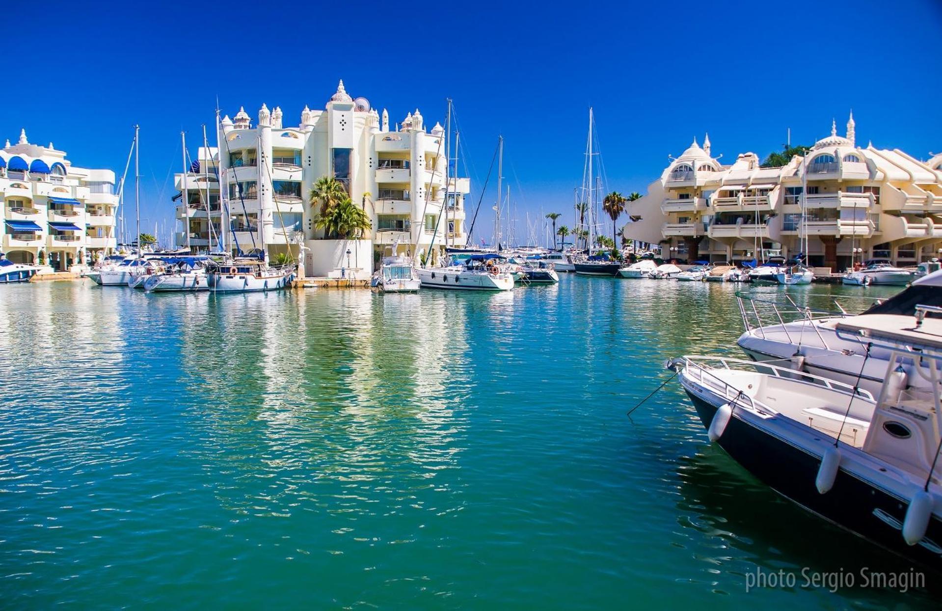 135 Agata Apartamentos. Piscina Y Playa. A Corta Distancia Del Centro. Benalmádena Kültér fotó