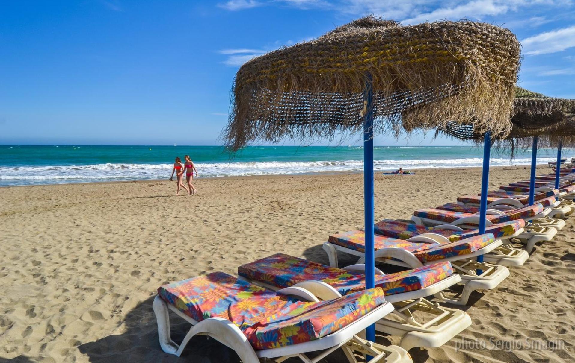 135 Agata Apartamentos. Piscina Y Playa. A Corta Distancia Del Centro. Benalmádena Kültér fotó